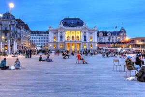 Colorful Sechseläuten Festival in Switzerland - Experience the Vibrant Traditions and Celebrations in Zurich