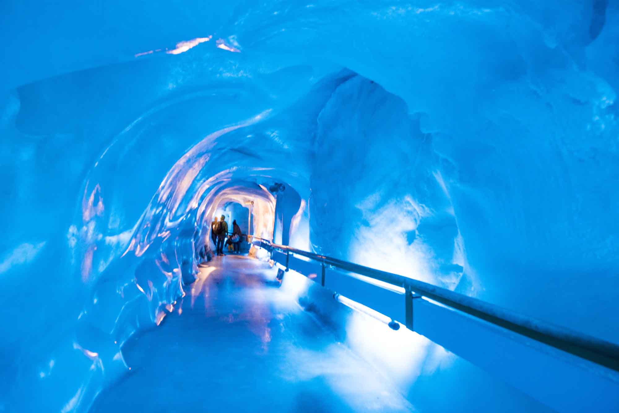 Titlis glacier cave trawell plan