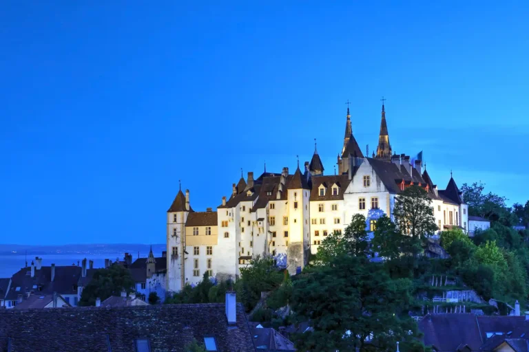 Old Town of Neuchâtel: A quaint and historic district boasting charming cobblestone streets and well-preserved architecture.