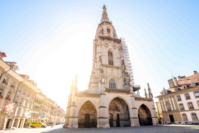 The Cathedral of Bern (Bern Minster): A stunning medieval church with a towering spire, showcasing Bern's architectural heritage.